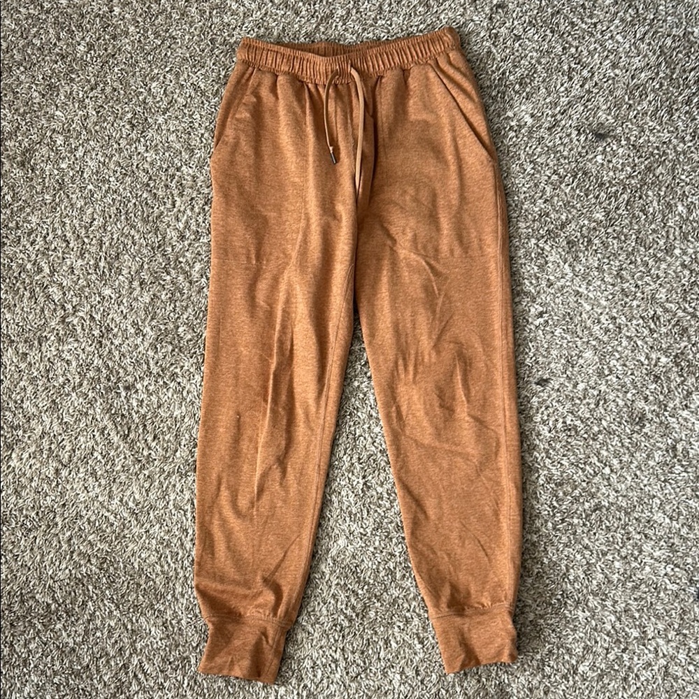 Men’s rabbit EZ Jogger Pants size Small